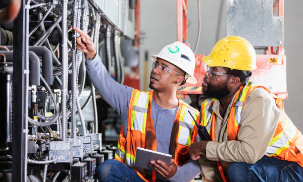 Best Electrical Installation Contractor  in Fruitville, FL